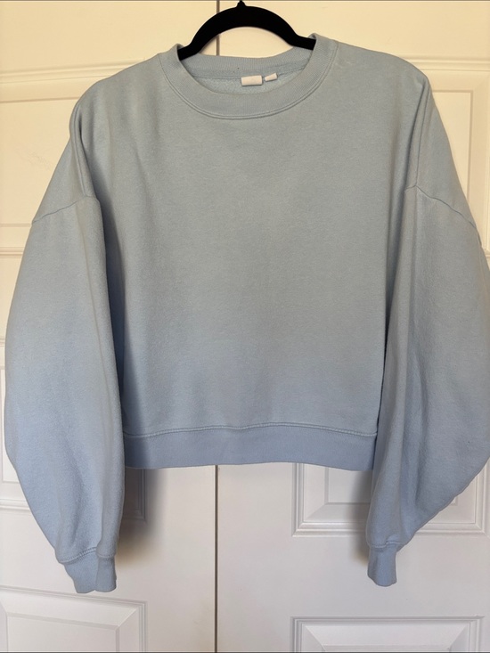 GAP Tops - Gap VintageSoft Wedge Crew Light Blue Crew Sweatshirt